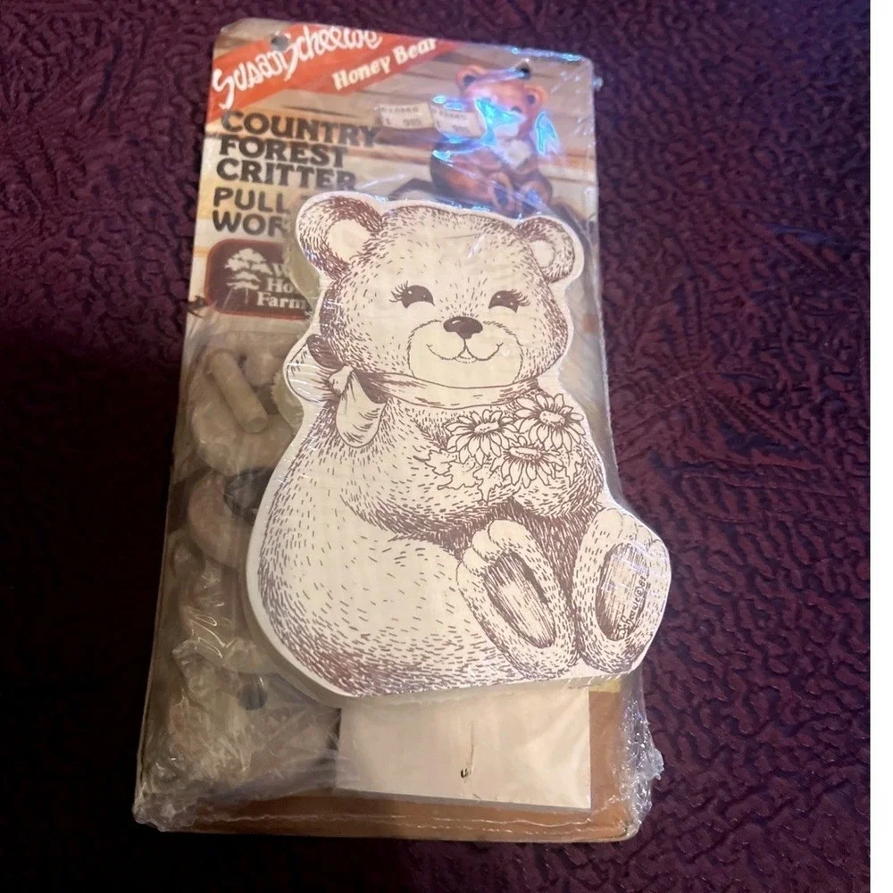 Susan Scheewe Walnut Hollow Country Forest Critter Honey Bear Pull Toy Kit NOS